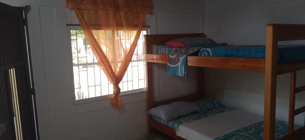 Habitacion Triple Con Cocina Y Bano Privado Necocli Luaran gambar